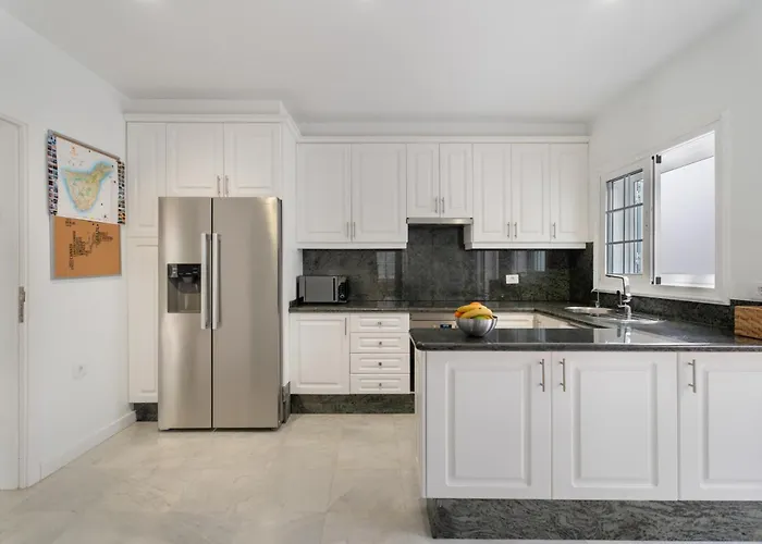 Villa Marbella-private Heated Pool And Breathtaking View