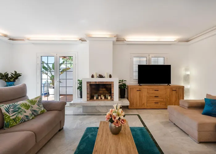 Βίλα Marbella-private Heated Pool And Breathtaking View *